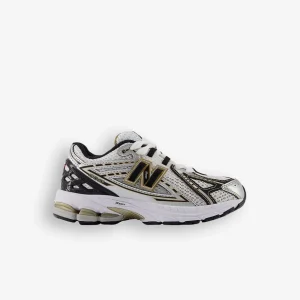 Sapatilhas New Balance 1906