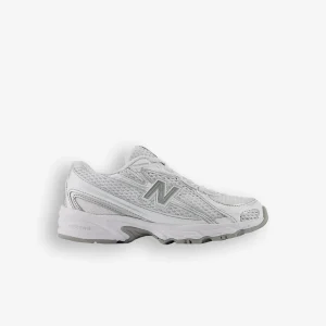 Sapatilhas New Balance 740
